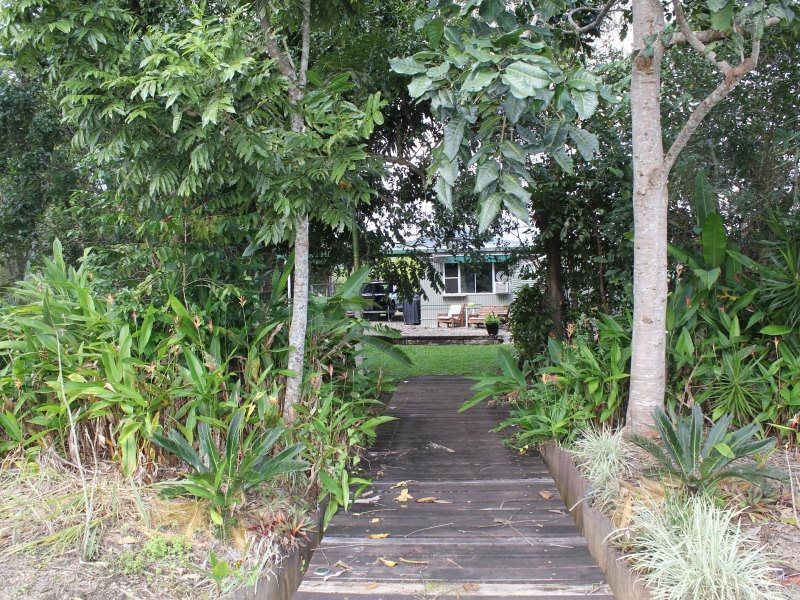 252 East Feluga Road, East Feluga QLD 4854