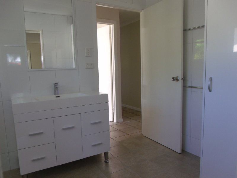 17 Holland Street, Wongaling Beach QLD 4852