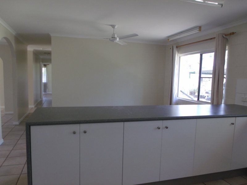 17 Holland Street, Wongaling Beach QLD 4852