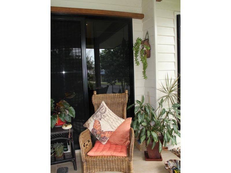 1 Riverside Terrace, South Mission Beach QLD 4852