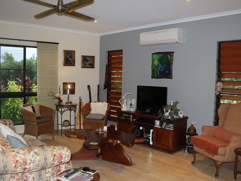 1 Riverside Terrace, South Mission Beach QLD 4852