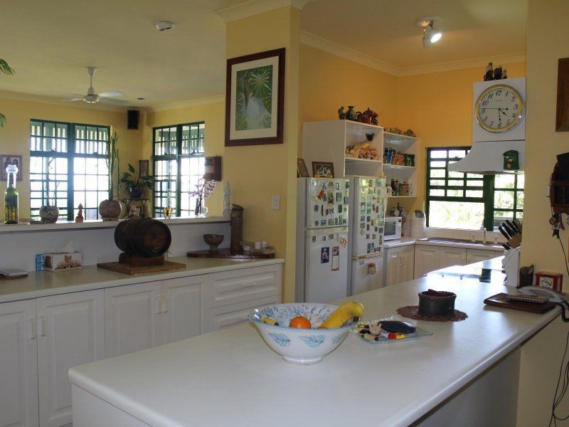 50 Cutten Street, Bingil Bay QLD 4852