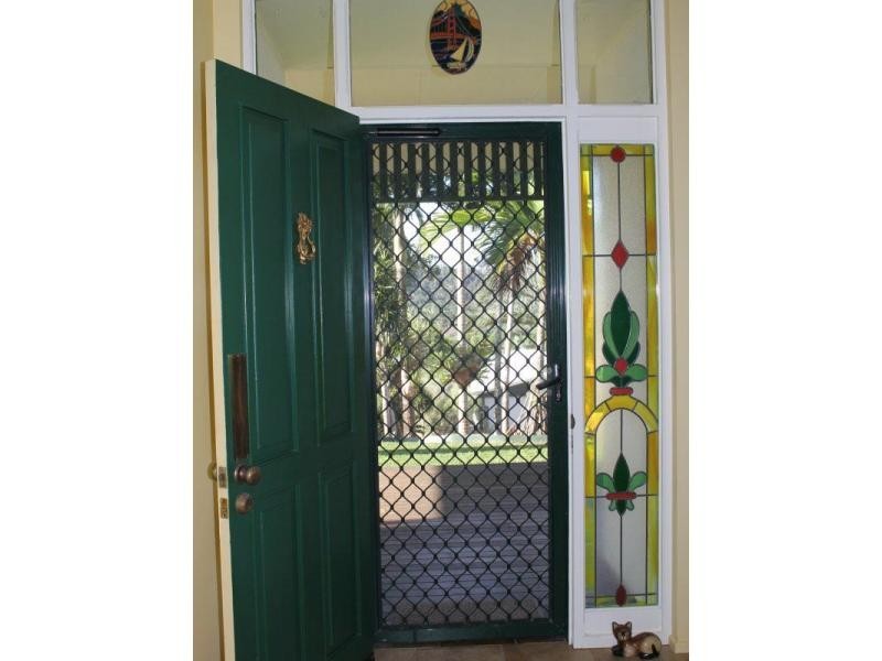 50 Cutten Street, Bingil Bay QLD 4852