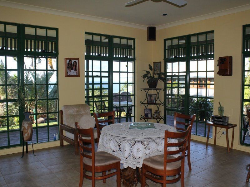 50 Cutten Street, Bingil Bay QLD 4852