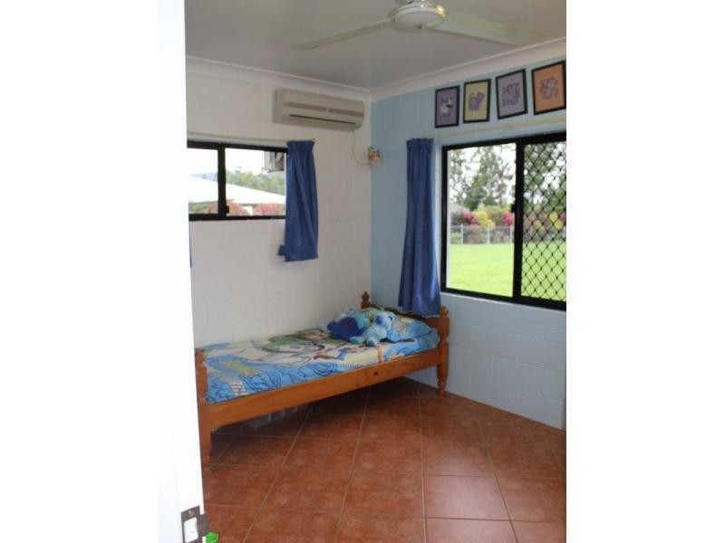 2 Corbett Close, Bulgun QLD 4854
