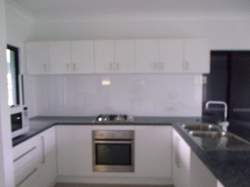 9 Glasgow Street, El Arish QLD 4855