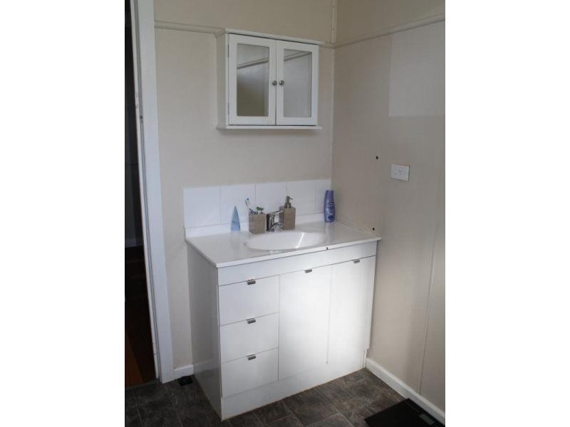 19 Thurles Street, Tully QLD 4854