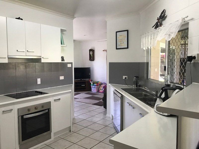 14 Maple Terrace, Tully QLD 4854