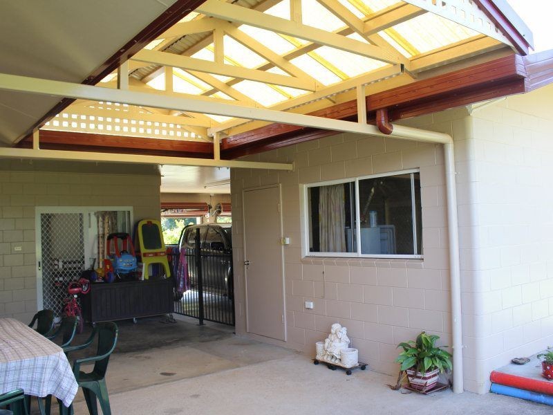 14 Maple Terrace, Tully QLD 4854