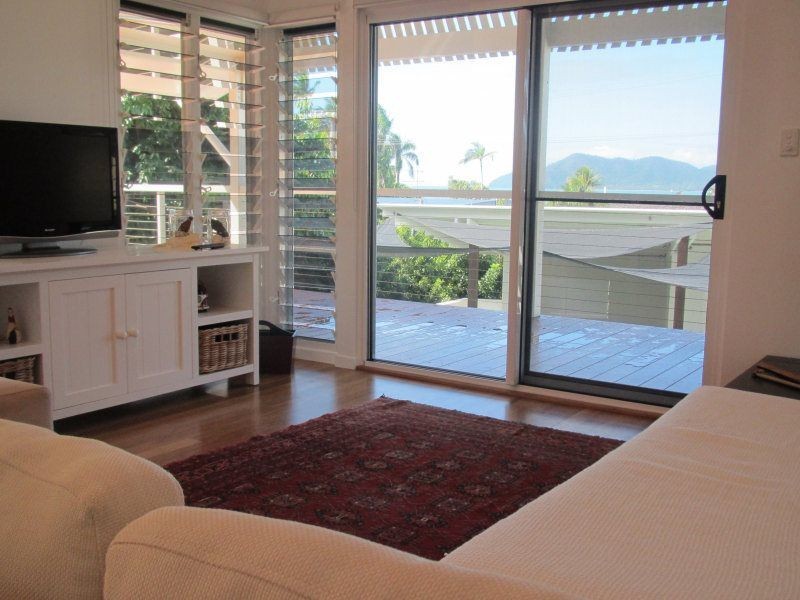 32 Mitchell Street, South Mission Beach QLD 4852