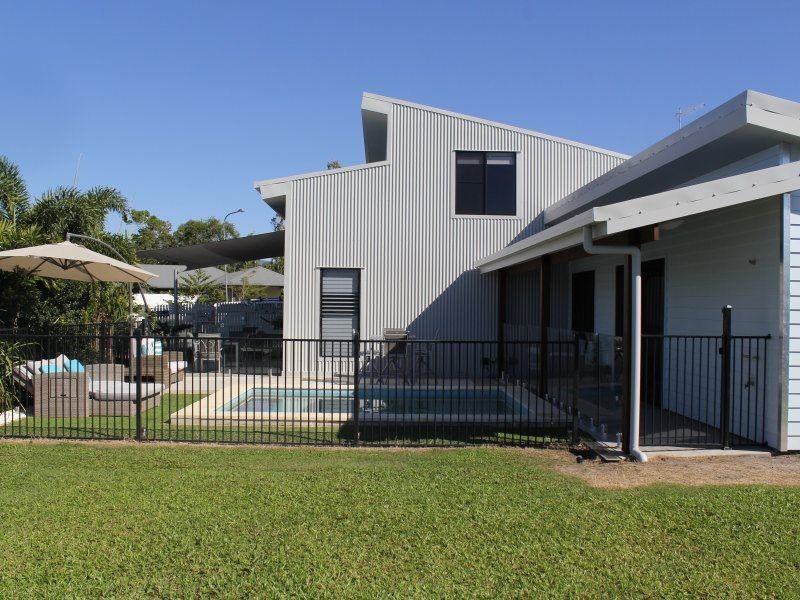 43 Mariner Drive, South Mission Beach QLD 4852