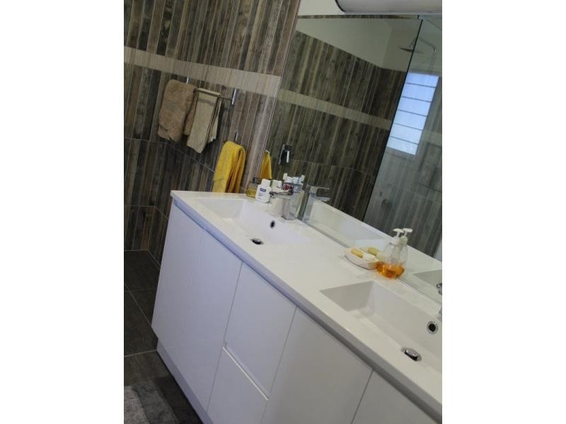 43 Mariner Drive, South Mission Beach QLD 4852