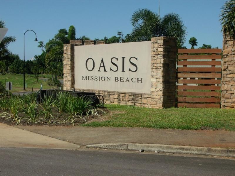 21 Sandpiper Close, Oasis Mission Beach, Mission Beach QLD 4852