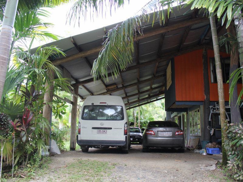 Shell Pocket QLD 4855