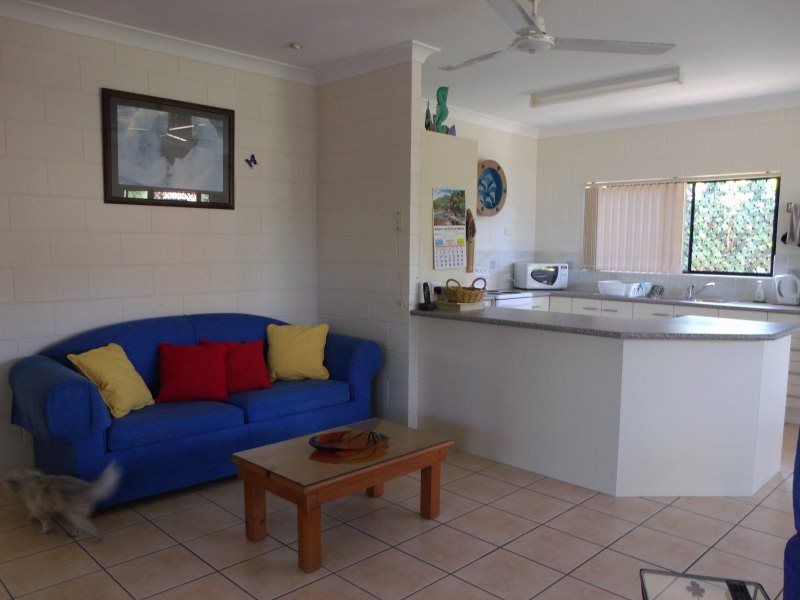 35 Seafarer Street, South Mission Beach QLD 4852