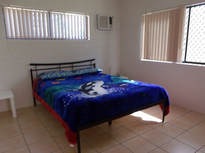 35 Seafarer Street, South Mission Beach QLD 4852