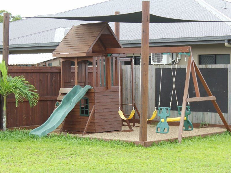 39 Mariner Drive, South Mission Beach QLD 4852