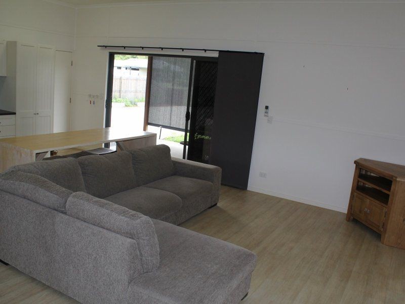 39 Mariner Drive, South Mission Beach QLD 4852