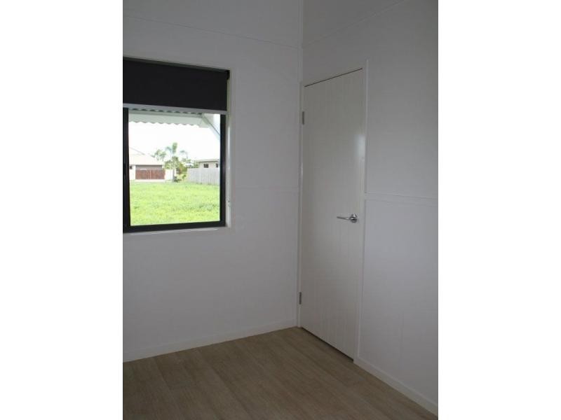 39 Mariner Drive, South Mission Beach QLD 4852