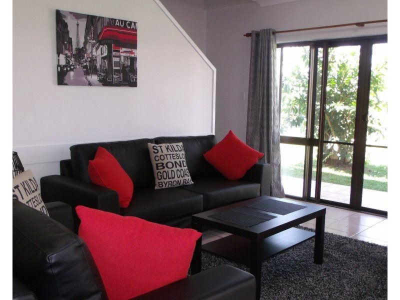 12/18 Giufre Crescent, Wongaling Beach QLD 4852