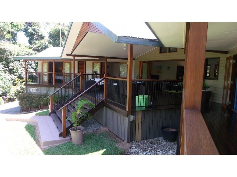 629 Bingil Bay Road, Bingil Bay QLD 4852