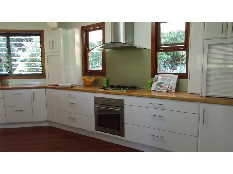 629 Bingil Bay Road, Bingil Bay QLD 4852