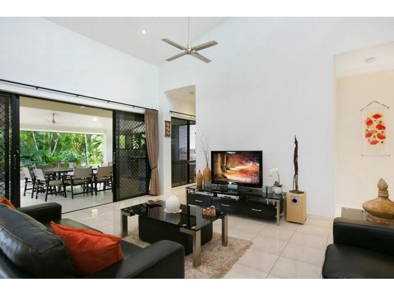 14 Sanctuary Crescent, Wongaling Beach QLD 4852