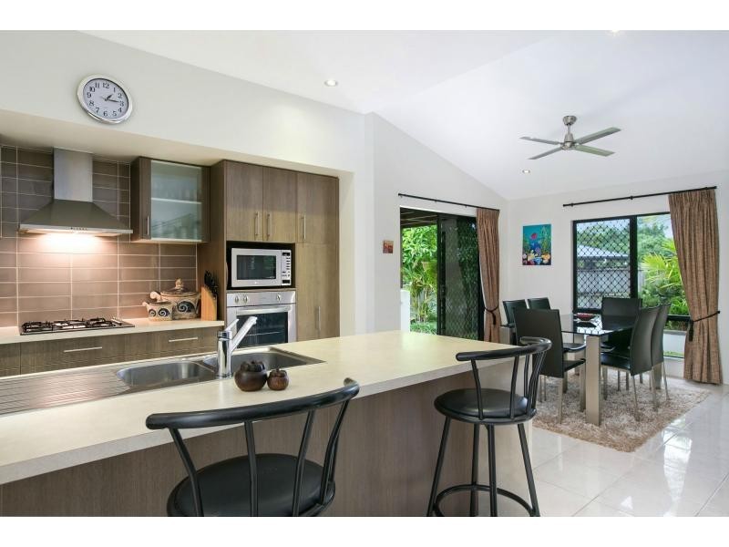 14 Sanctuary Crescent, Wongaling Beach QLD 4852