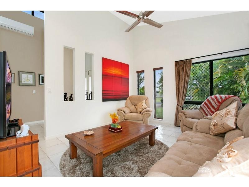 14 Sanctuary Crescent, Wongaling Beach QLD 4852