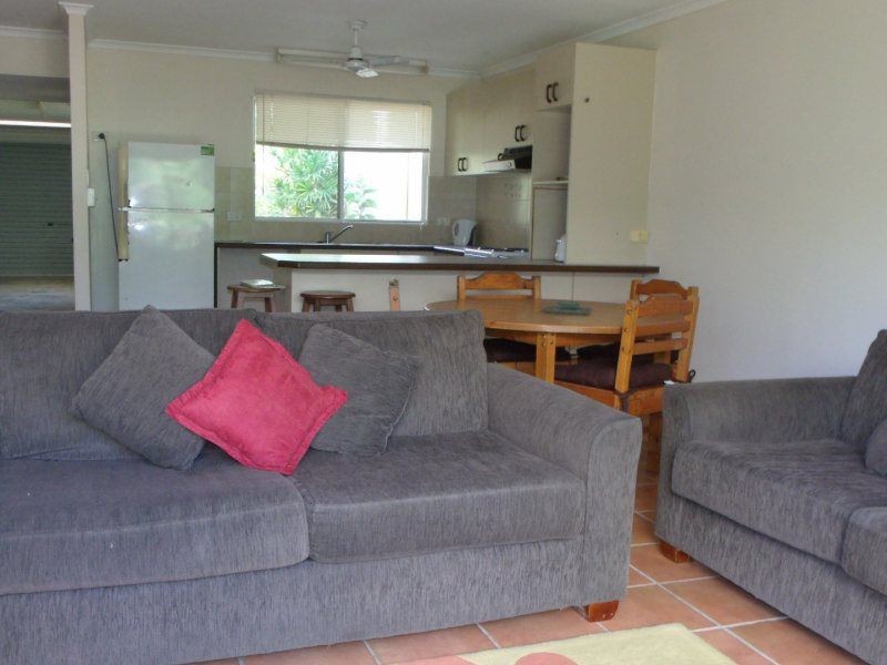 3/30 Bingil Bay Road, Bingil Bay QLD 4852