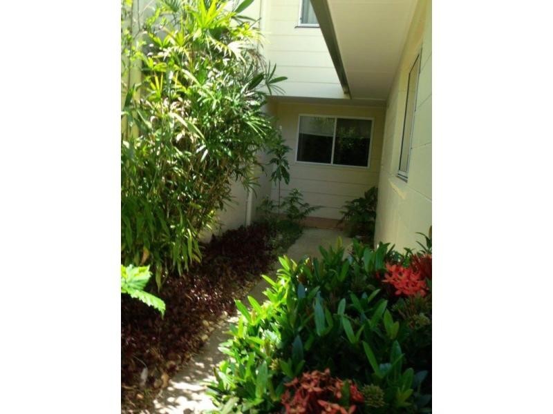 3/30 Bingil Bay Road, Bingil Bay QLD 4852