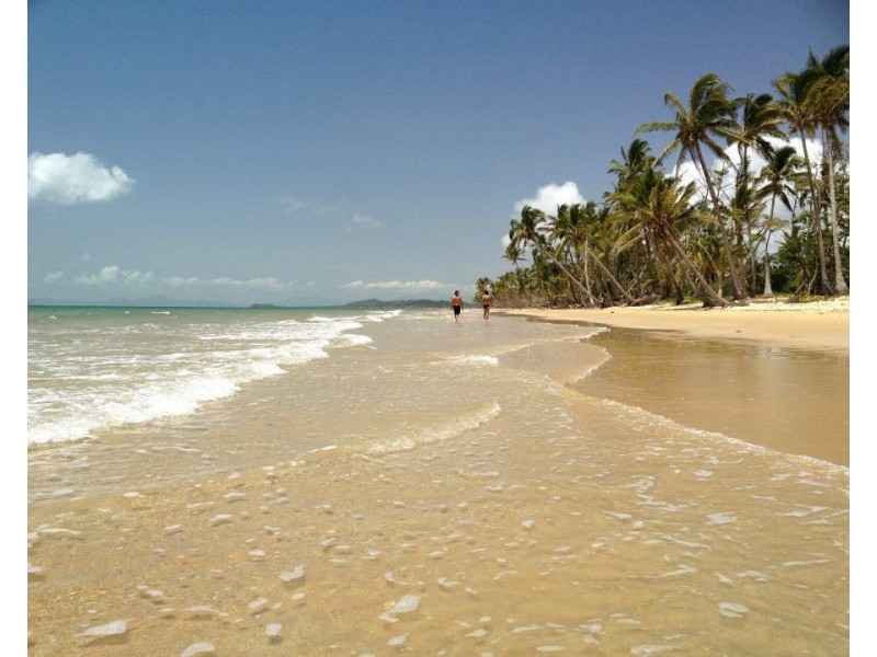 19 Shelley Court, Mission Beach QLD 4852