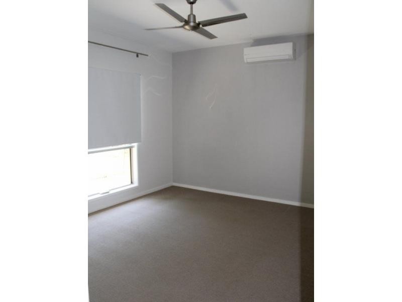 18 Pioneer Street, Bingil Bay QLD 4852