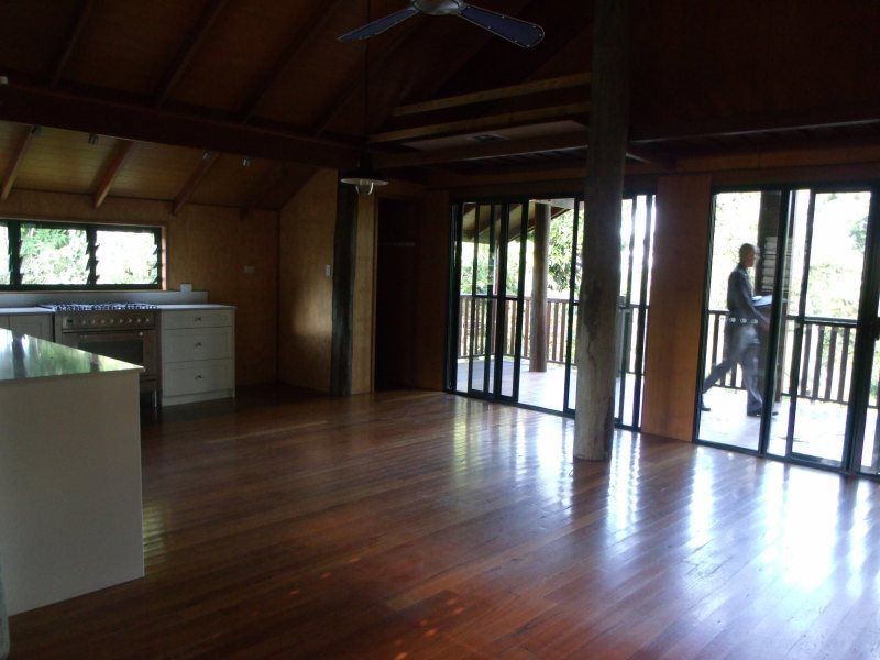 67 Cutten Street, Bingil Bay QLD 4852