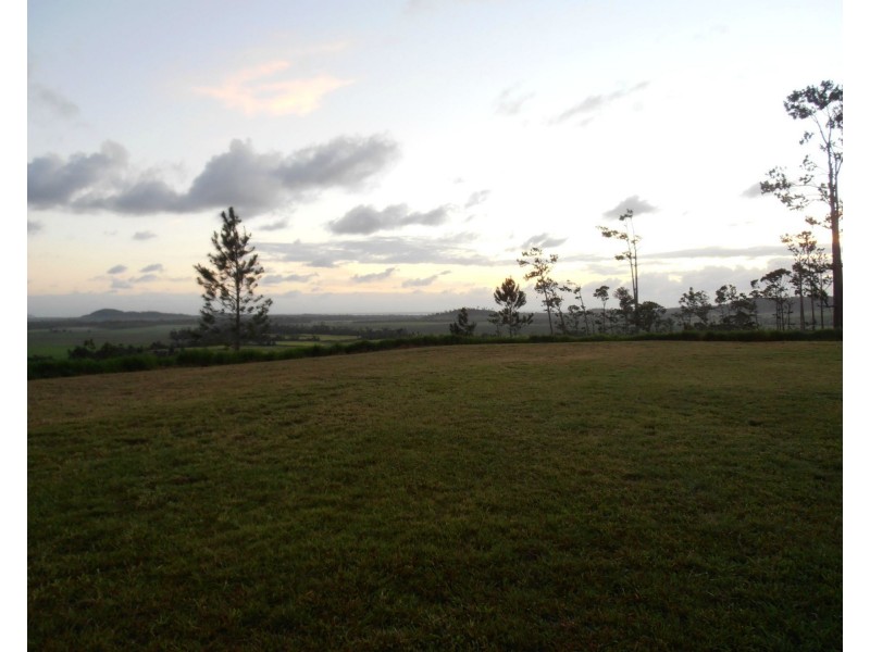 39 Hayter Road, Maria Creeks QLD 4855