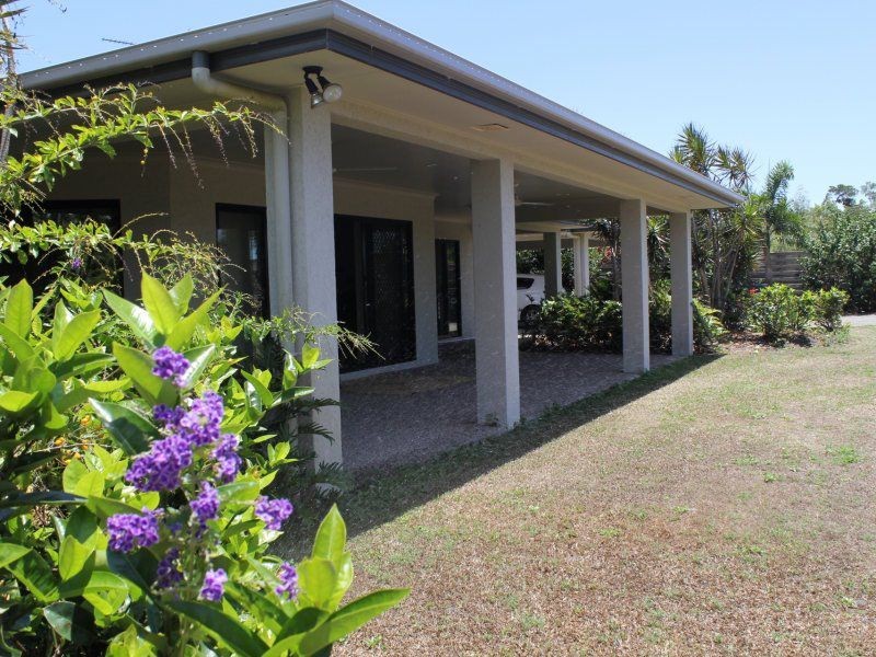 9 Clipper Court, South Mission Beach QLD 4852