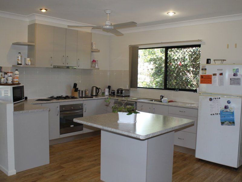 9 Clipper Court, South Mission Beach QLD 4852