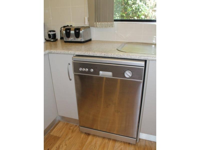 9 Clipper Court, South Mission Beach QLD 4852