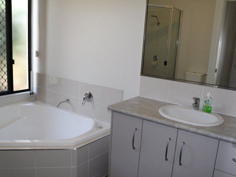 9 Clipper Court, South Mission Beach QLD 4852