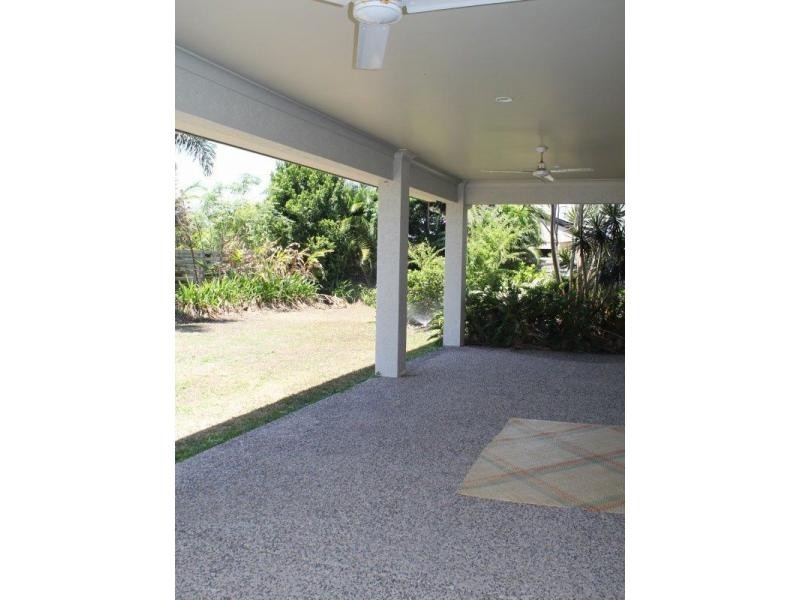 9 Clipper Court, South Mission Beach QLD 4852