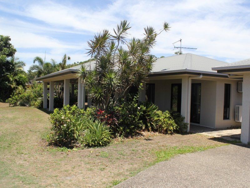 9 Clipper Court, South Mission Beach QLD 4852