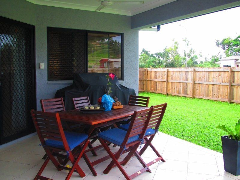 10 Spinnaker Street, South Mission Beach QLD 4852