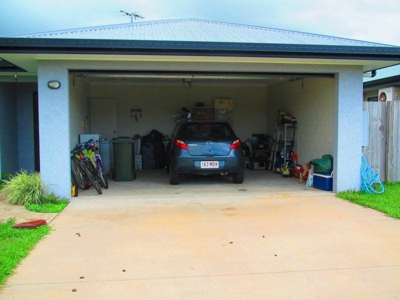 10 Spinnaker Street, South Mission Beach QLD 4852