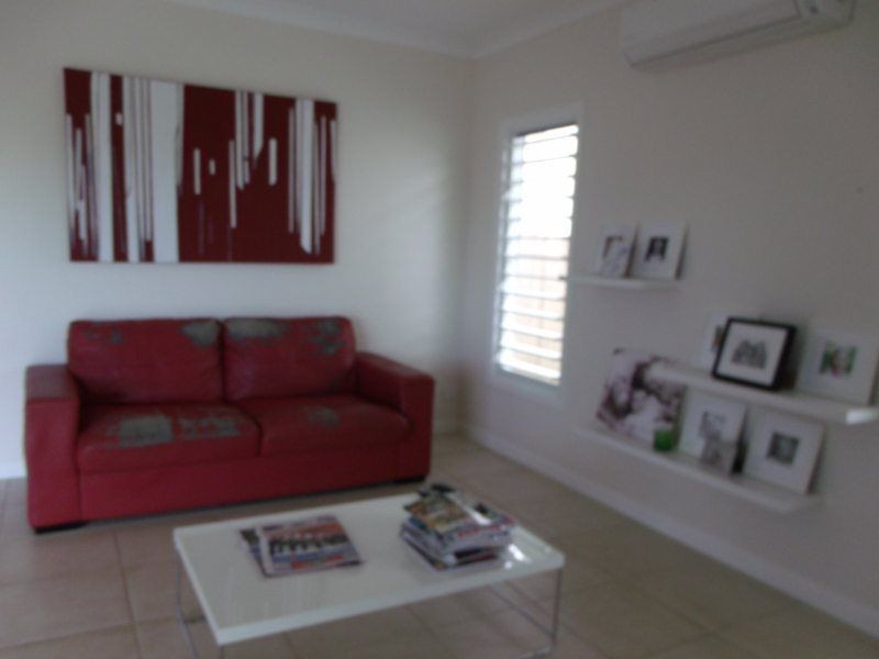 17 Voyager Street, South Mission Beach QLD 4852