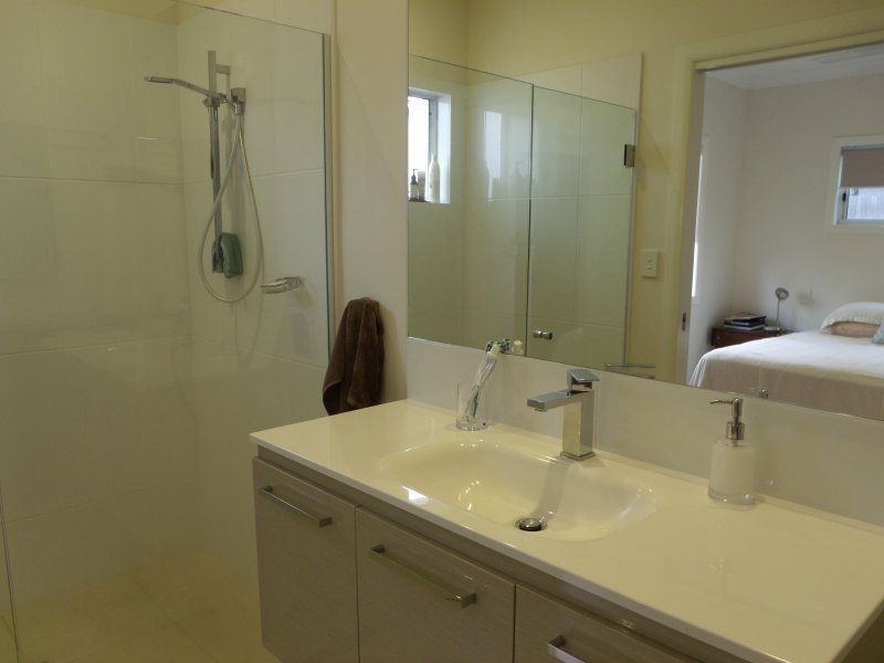 17 Voyager Street, South Mission Beach QLD 4852