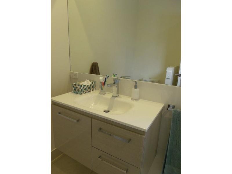 17 Voyager Street, South Mission Beach QLD 4852