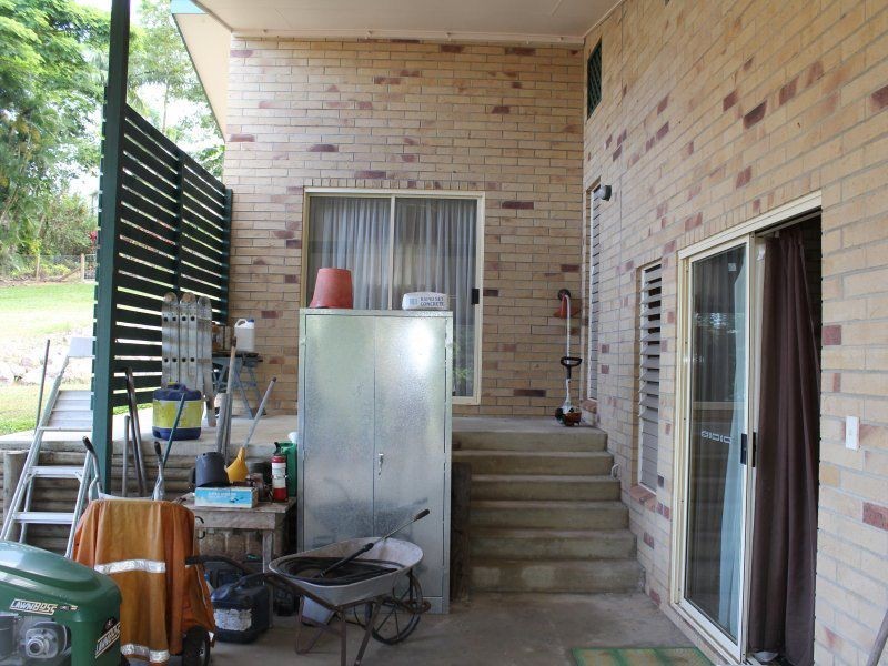 19 Bamber Street, Tully QLD 4854