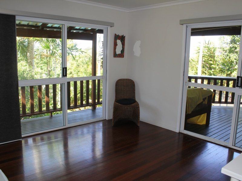 49 Cutten Street, Bingil Bay QLD 4852