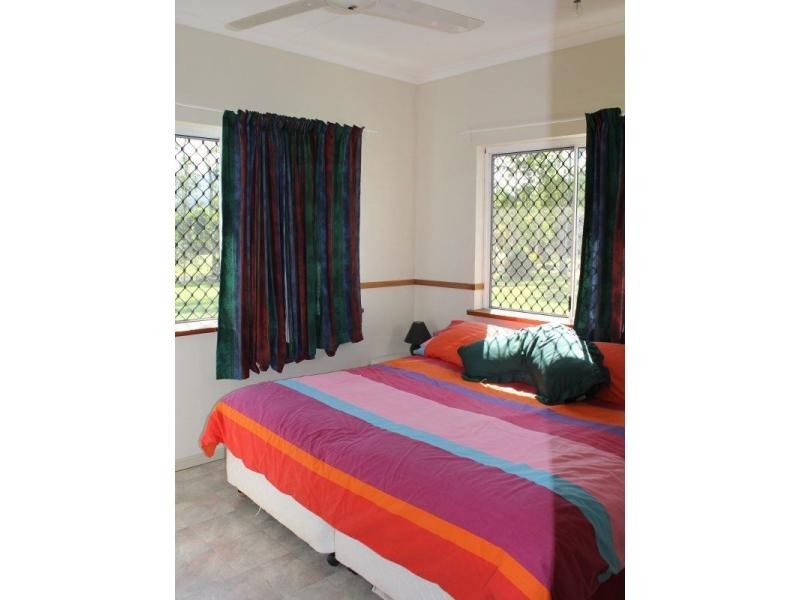 822 East Feluga Road, East Feluga QLD 4854