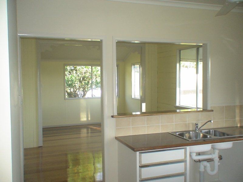 4 Brannigan Street, Tully QLD 4854